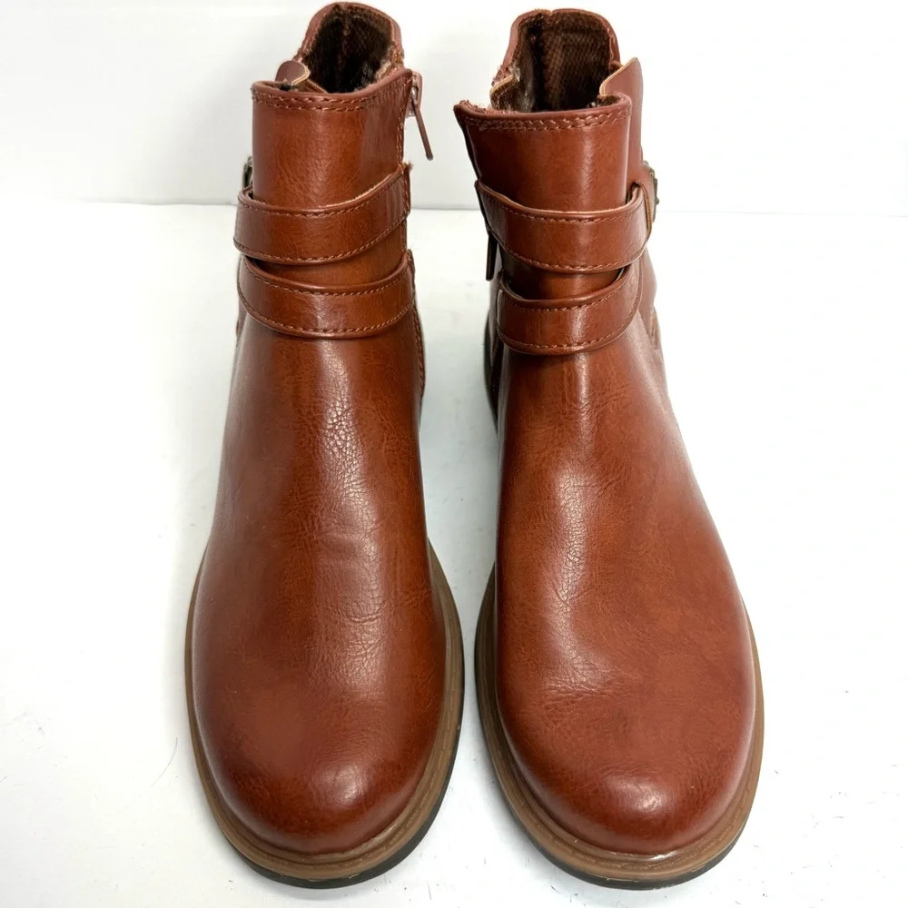 B.O.C‎ Claire Dark Tan Ankle Boots Women’s Size 6M